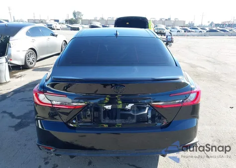 2025 Toyota Camry Se из США, поврежденный, VIN 4T1DAACK5SU584341